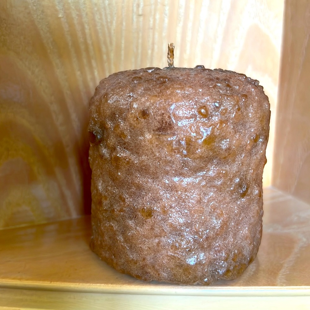 Rustic Brown Textured Candle - Picture 2 of 10